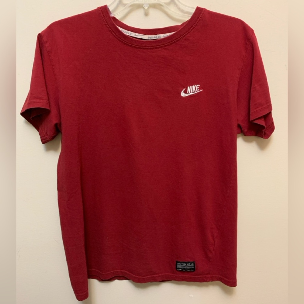 3/$20 NIKE Men's Crimson Short Sleeve Tee